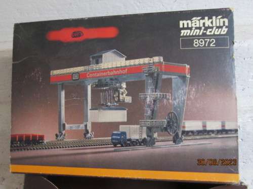 Z SCALE : MARKLIN - MINI CLUB - CONTAINER TERMINAL KIT - BOXED