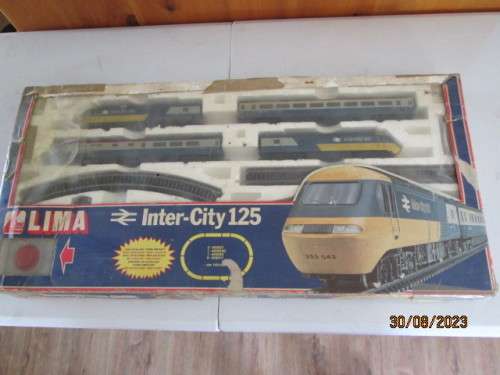 OO SCALE : LIMA - INTERCITY - 125 SPEED TRAIN - BOXED