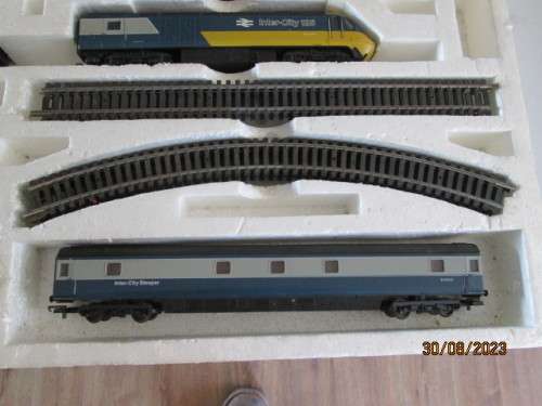 OO SCALE : LIMA - INTERCITY - 125 SPEED TRAIN - BOXED