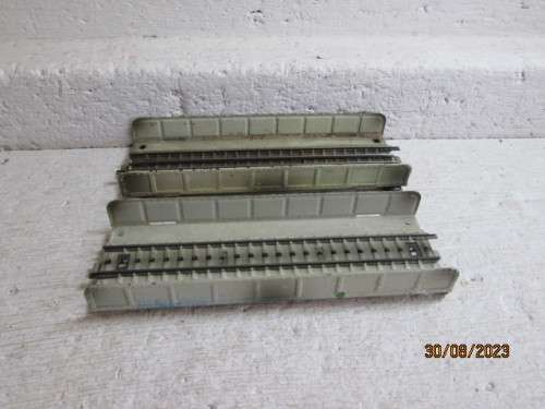 HO SCALE : MARKLIN - M-TRACK BRIDGES  X2