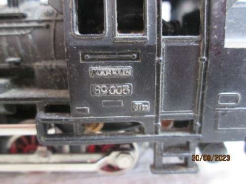 HO SCALE : MARKLIN - 0-6-0 STEAM LOCOMOTIVE