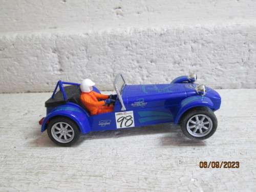HORNBY - SUPERLIGHT - CATERHAM SUPER 7 - SLOT CAR