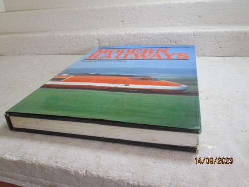 MODERN RAILWAYS - HARDCOVER BOOK