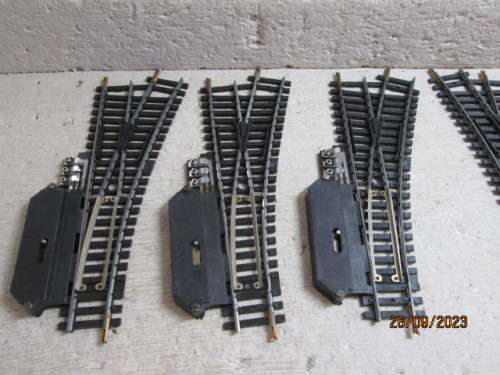 HO / OO SCALE :  LIMA - X6 ELECTRIC POINTS & EQUIPMENT