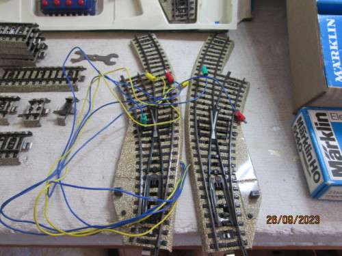 HO SCALE : MARKLIN - M-TRACK - LARGE AMOUNT - X73 PIECES