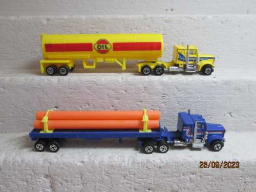 HO SCALE : ROAD TRUCKS - X2