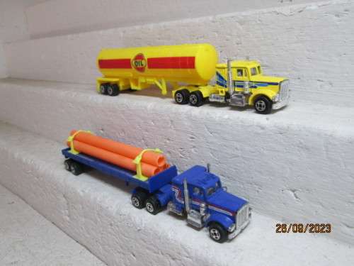 HO SCALE : ROAD TRUCKS - X2