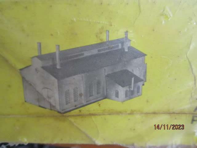 O SCALE : HELJAN - TWIN ENGINE SHED - BOXED