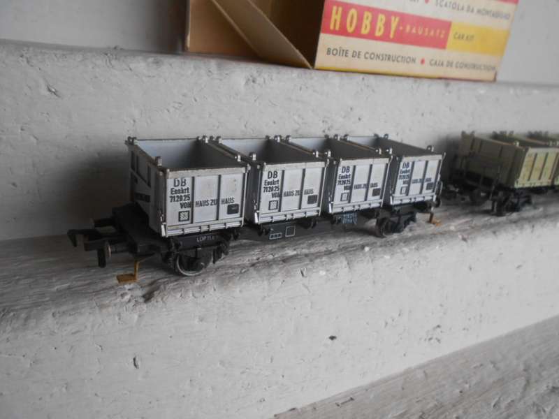 HO SCALE - FLEISCHMANN - GOODS WAGONS - X2 - BOXED