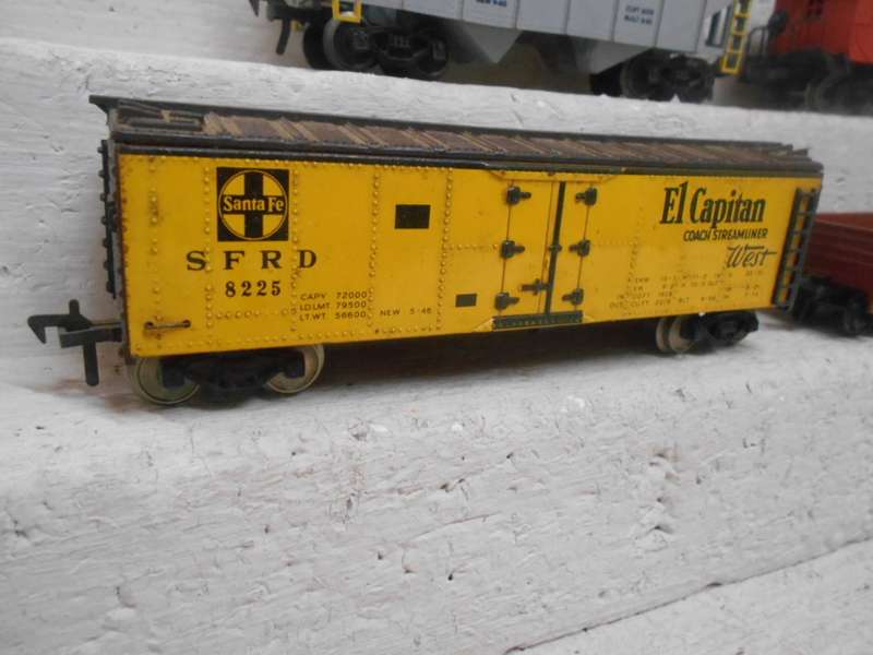 HO SCALE - FLEISCHMANN - AMERICAN TYPE GOODS WAGONS - X4