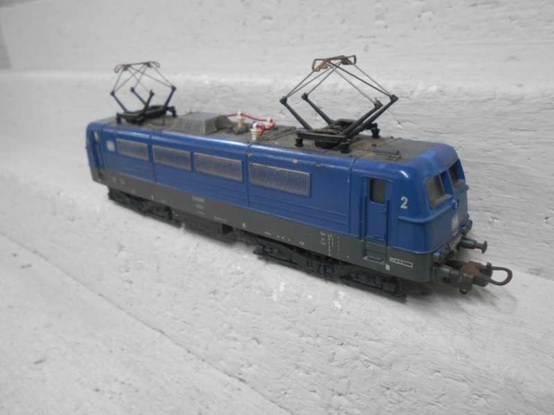 HO SCALE - LIMA - BLUE DB ELECTRIC LOCOMOTIVE