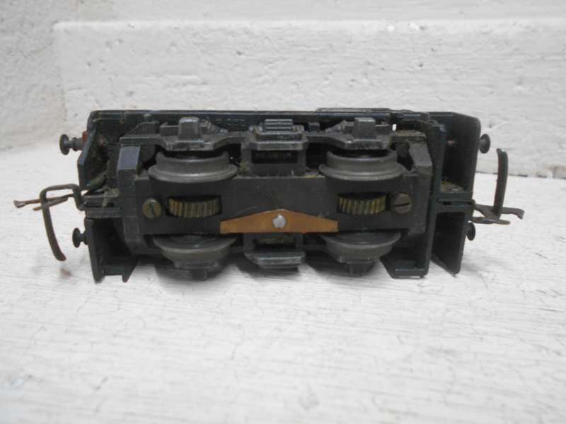 OO SCALE - TRIANG - DIESEL LOCOMOTIVE SHUNTER - DOCK AUTHORITY