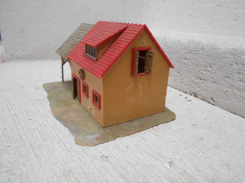 HO SCALE - FALLER - SHED WITH SAWMILL