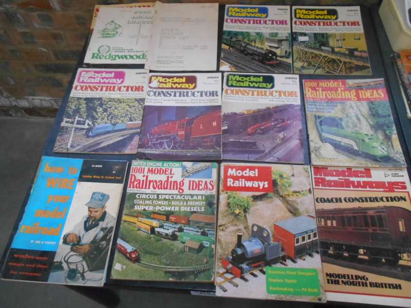VARIOUS MODEL TRAIN MAGAZINES - X12