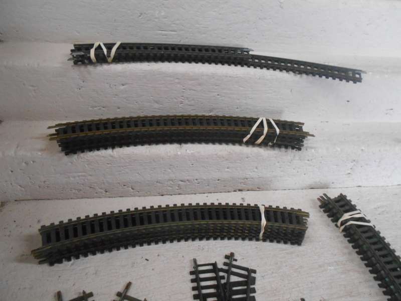 HO / OO SCALE - VARIOUS TRACK - X18 PIECES