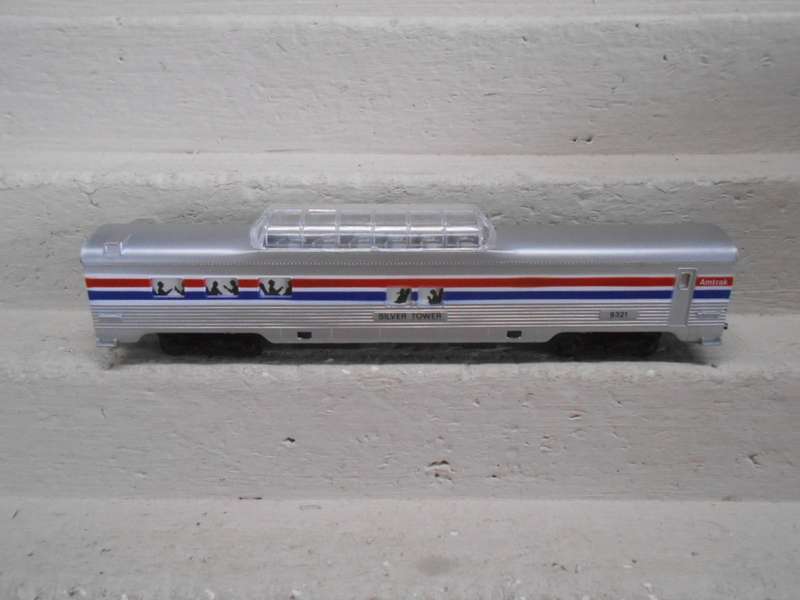 HO  SCALE - LIFELIKE - AMTRAK - DOME PASSENGER COACH - BOXED