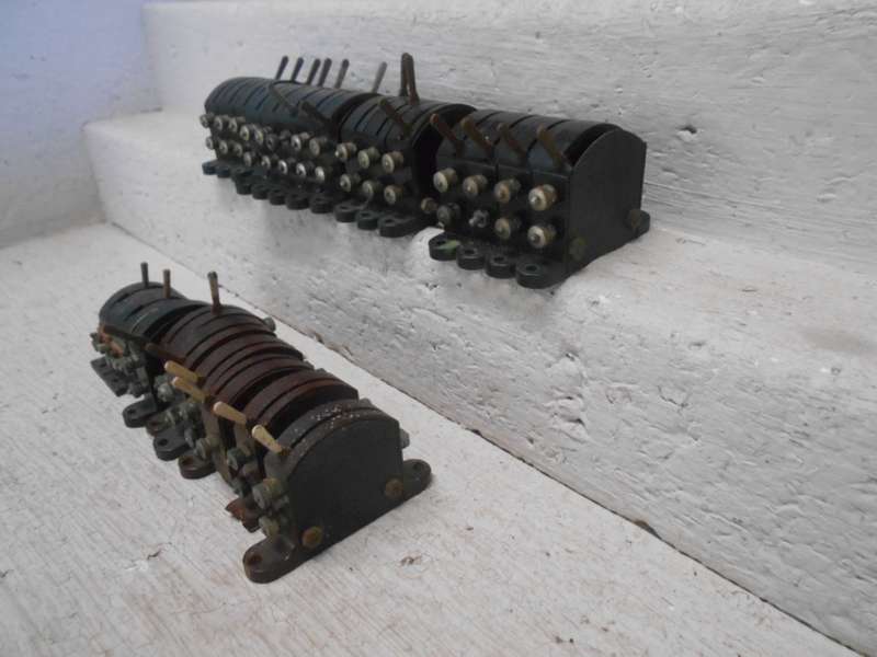 OO SCALE - HORNBY DUBLO - POINT SWITCHES - X24