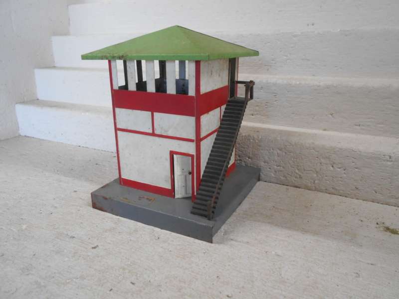 O SCALE - AMERICAN FLYER - SIGNAL CABIN