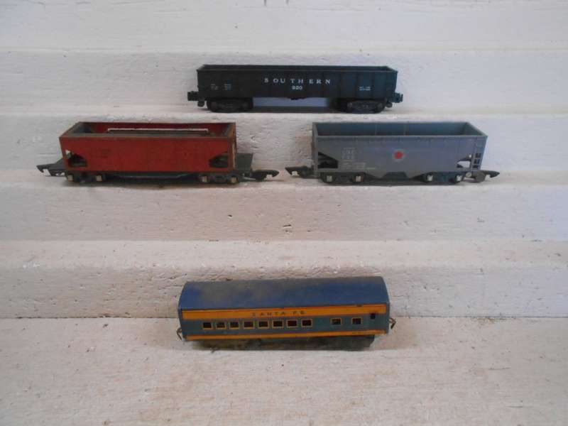 S GAUGE - AMERICAN FLYER - GOODS WAGONS - X3