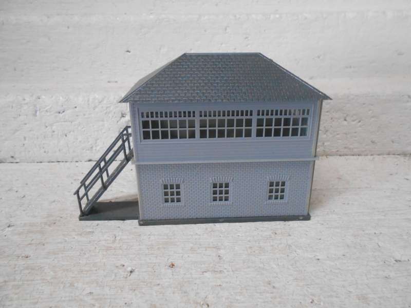 OO SCALE - CONTROL TOWER -
