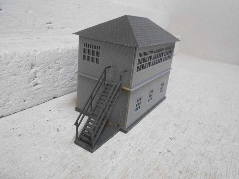 OO SCALE - CONTROL TOWER -