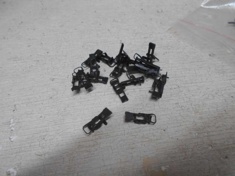 HO SCALE - LIMA STYLE COUPLINGS - X20