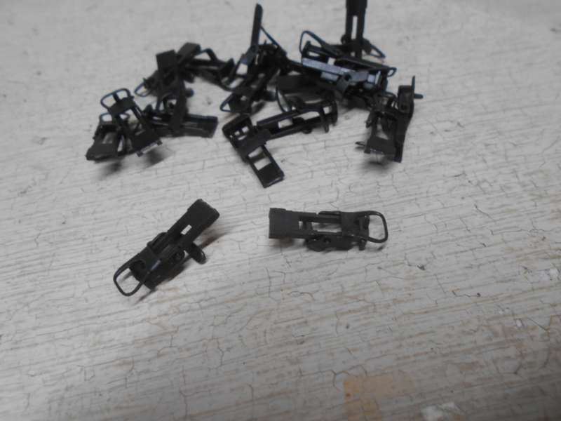 HO SCALE - LIMA STYLE COUPLINGS - X20