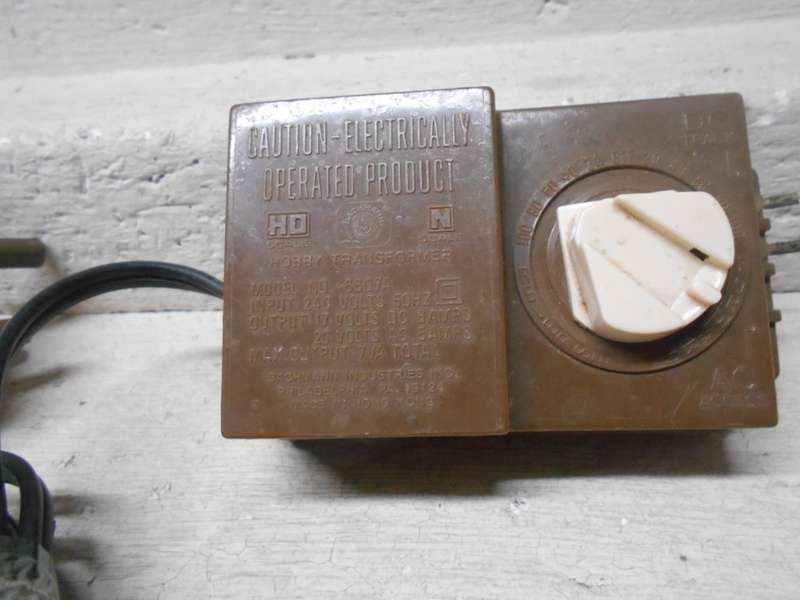 HO SCALE - BACHMANN - CONTROLLER / TRANSFORMER