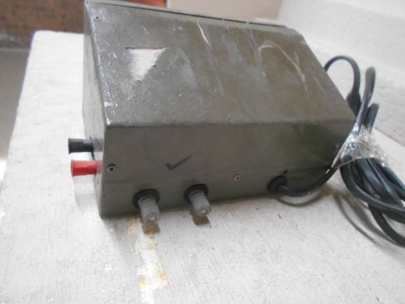 HO SCALE - H AND M - CONTROLLER / TRANSFORMER