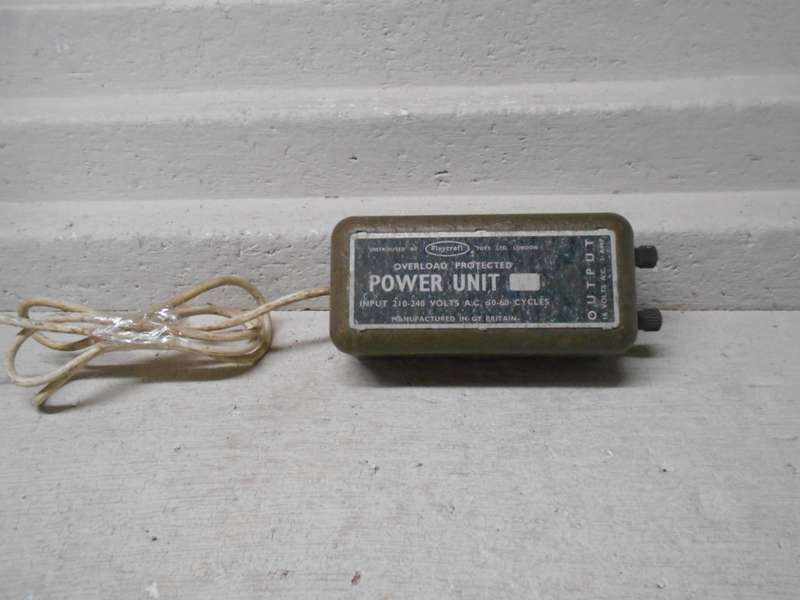 HO SCALE - PLAYCRAFT TRANSFORMER