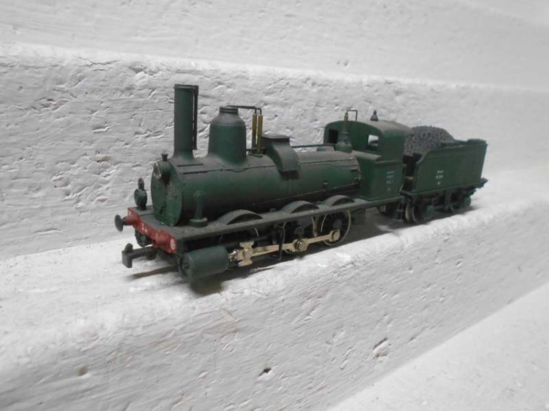 HO SCALE - RIVERSOSSI - 0-6-0 SNCF STEAM LOCOMOTIVE