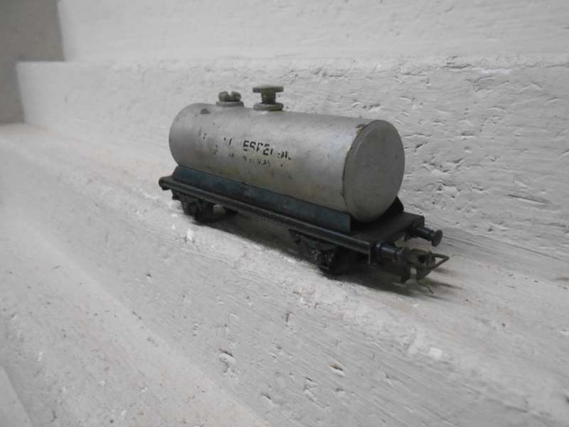 HO SCALE - ELECTROTREN - TRACK CLEANER