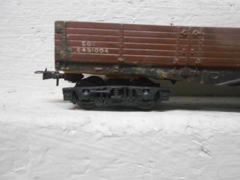 OO SCALE - TRIANG - 50 FT OPEN WAGON
