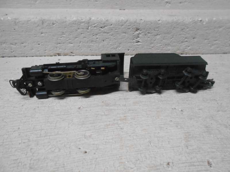 HO SCALE - LIMA - 0-4-0 DUMMY STEAM LOCOMOTIVE