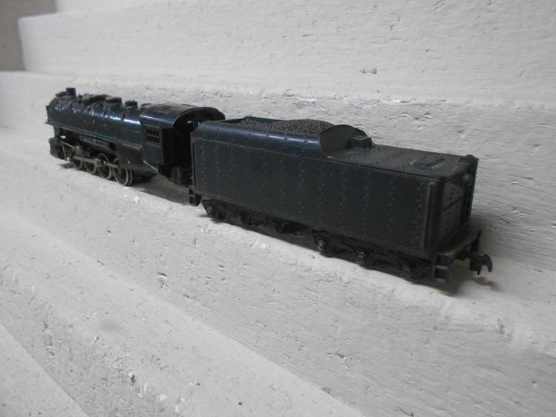 HO SCALE - MANTUA - 0-8-0 STEAM LOCOMOTIVE