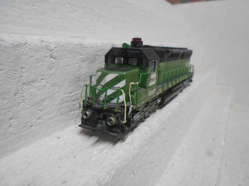 HO SCALE - BACHMANN - BURLINGTON NORTHERN - DIESEL LOCOMOTIVE