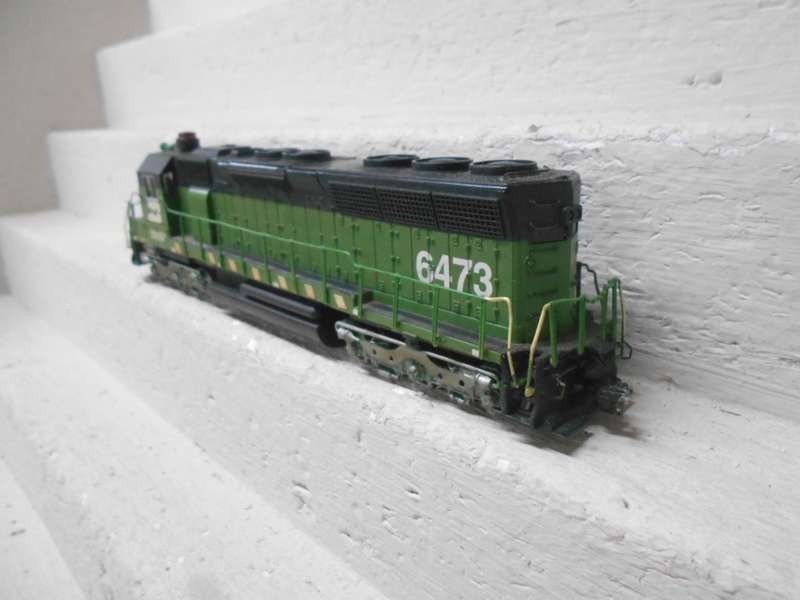 HO SCALE - BACHMANN - BURLINGTON NORTHERN - DIESEL LOCOMOTIVE