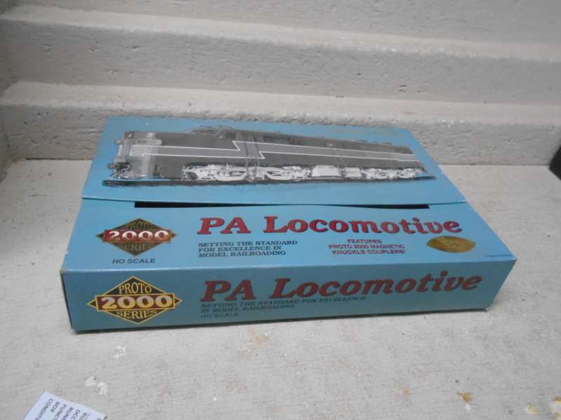 HO SCALE - PROTO 2000 - PA ST.LOUIS-SOUTHWESTERN - DIESEL LOCOMOTIVE - BOXED