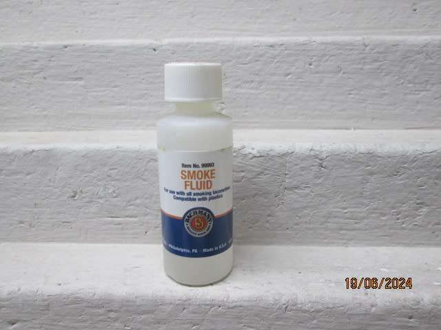 HO SCALE - BACHMANN - SMOKE FLUID