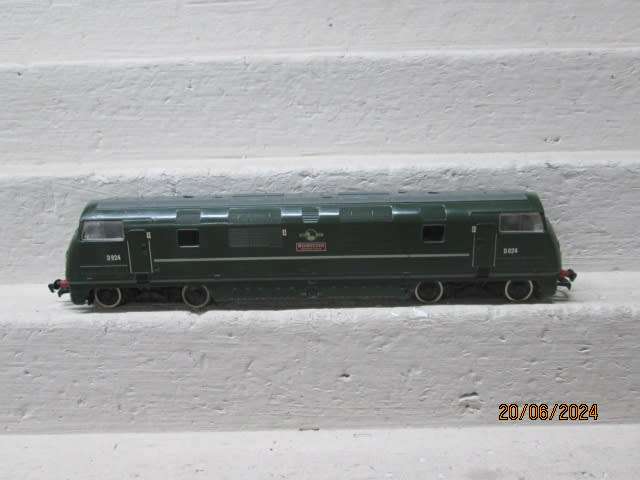 OO SCALE - MAINLINE - BR DIESEL LOCOMOTIVE - BOXED