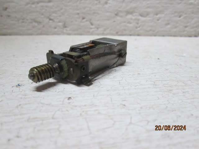 OO SCALE - HORNBY - MOTOR ONLY