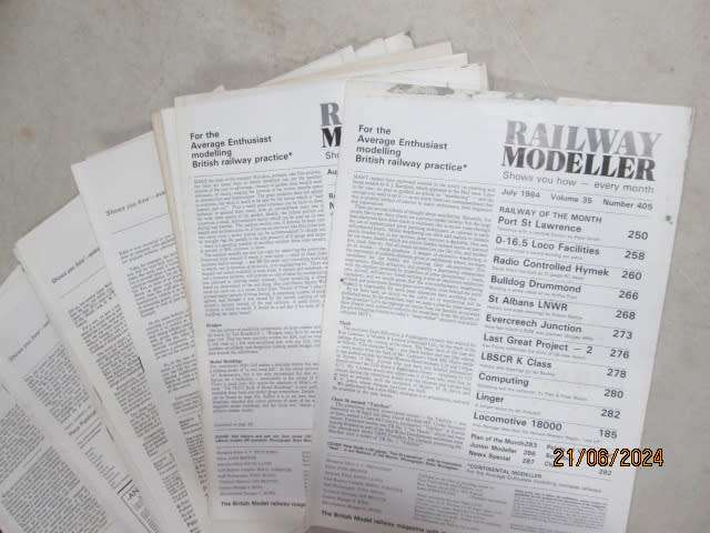 RAILWAY MODELLER PAMPHLETS - X24