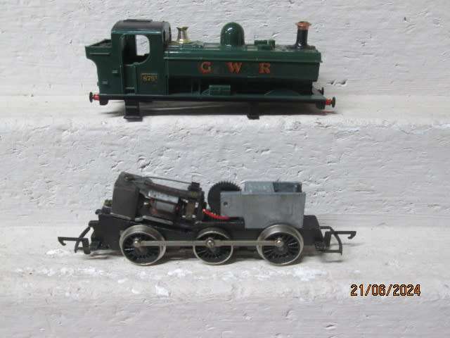 OO SCALE - HORNBY - 0-6-0 GWR - STEAM LOCOMOTIVE