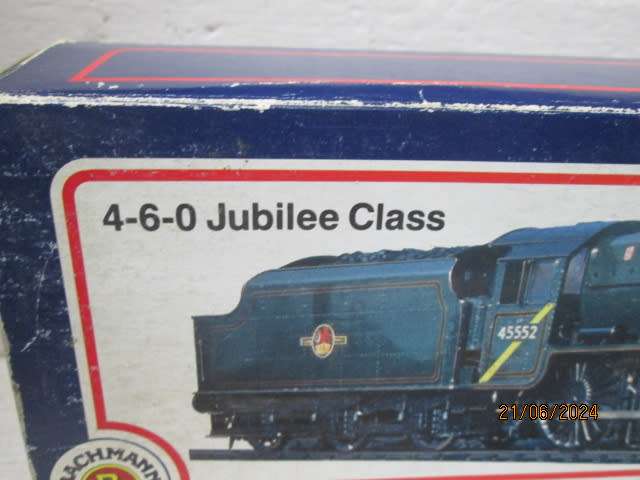 OO SCALE - BACHMANN - 4-6-0 GREEN BR - STEAM LOCOMOTIVE - BOXED