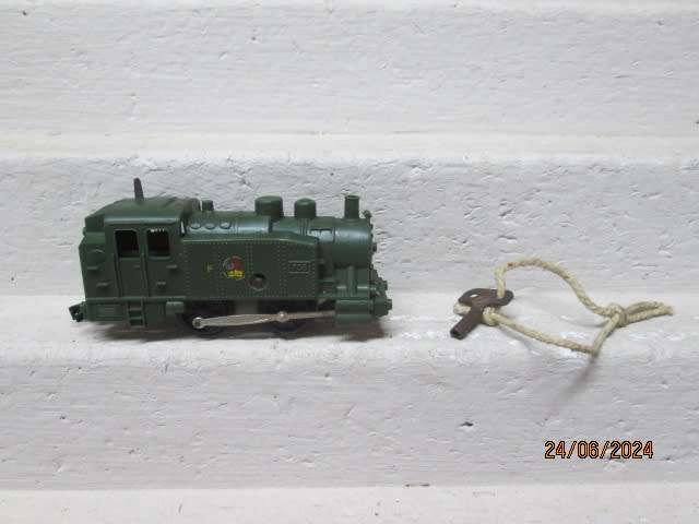 HO SCALE - JOEFF - BR CLOCKWORK STEAM LOCOMOTIVE