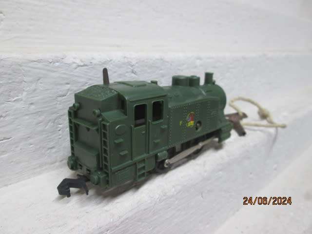 HO SCALE - JOEFF - BR CLOCKWORK STEAM LOCOMOTIVE