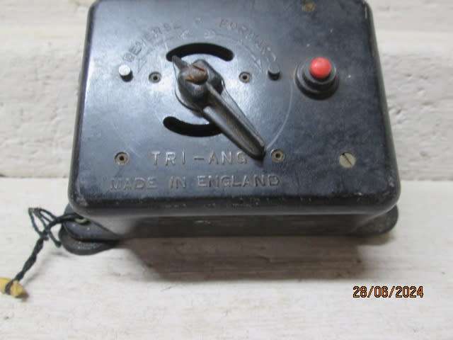 OO SCALE - TRIANG - CONTROLLER