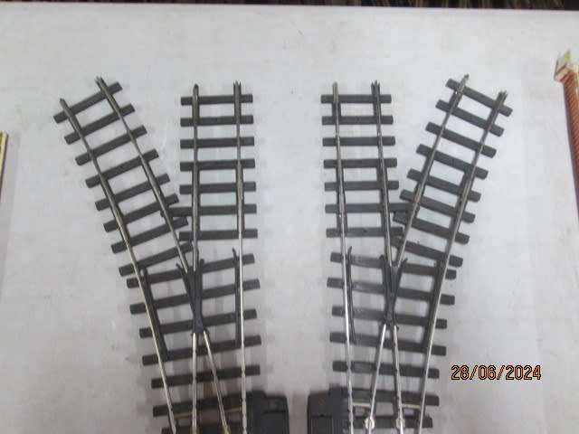 O SCALE - RIVEROSSI - LEFT + RIGHT HAND POINTS - BOXED