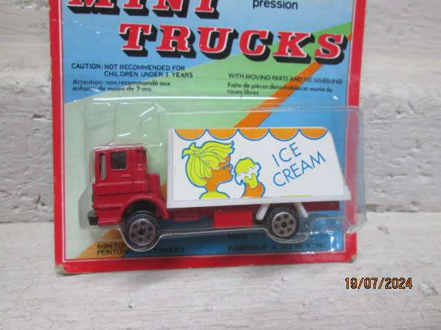 TIN TOYS -ICE CREAM TRUCK - BOXED