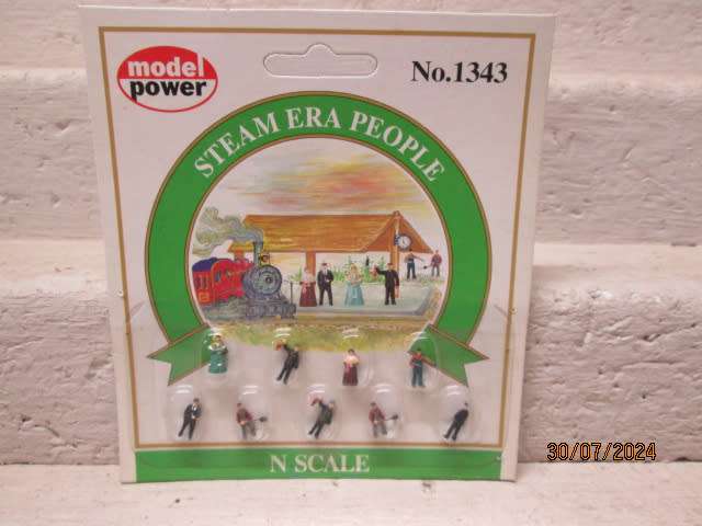 N SCALE - MODEL POWER - FIGURINES - STEAM ERA PEOPLE - BOXED